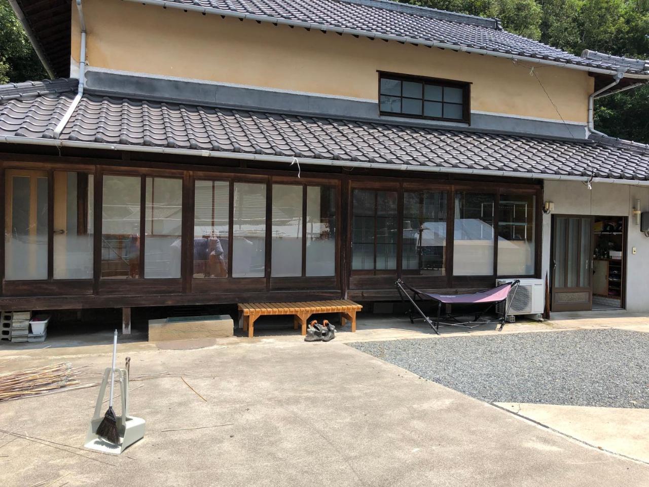 Rider & Guest House Kazeyoubi Fukuyama Exterior photo